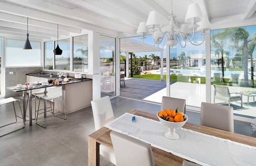 Marsala House | My Rental Homes - Casa Sunnshine with garden and well-equipped pool area (shared)