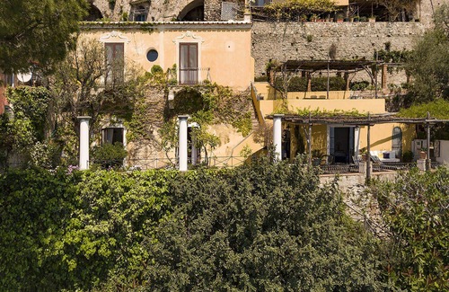 Positano City Centre Apartment | My Rental Homes - Monsour immersed into a wide private garden terrace, sea view