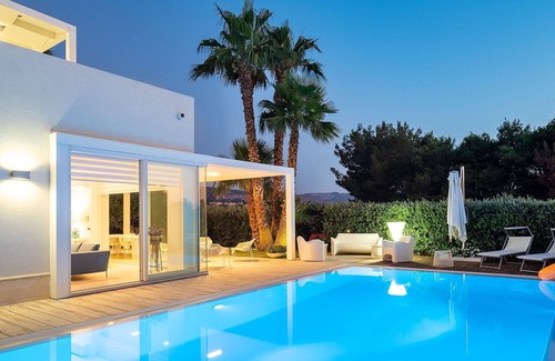 Custonaci Villa | My Rental Homes - Villa Rossini with pool surrounded by large terraces and garden