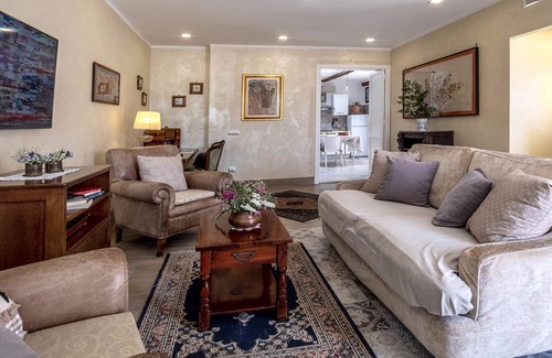 Colli di Fontanelle House | My Rental Homes - Casa Kim with sea view, hot tub and terrace with the barbeque