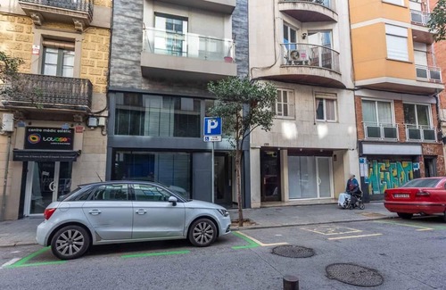 Sant Gervasi Apartment | My Space Barcelona Apart. with shared terrace in Sant Gervasi per months