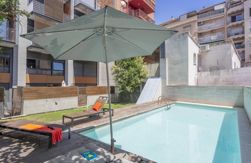 El Putget i Farro Apartment | My Space Barcelona Duplex with Terrace and Pool near the Center for 8