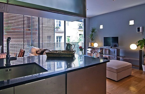 la Vila de Gracia Apartment | My Space Barcelona penthouse in Gràcia with terrace and pool for 6 pax