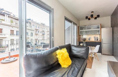 El Putget i Farro Apartment | My Space Barelona - Renovated Attic Apartment with Two Terrace
