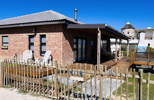 Suiderstrand House | Myberg@Sea - where Africa dips its toes into the southern ocean
