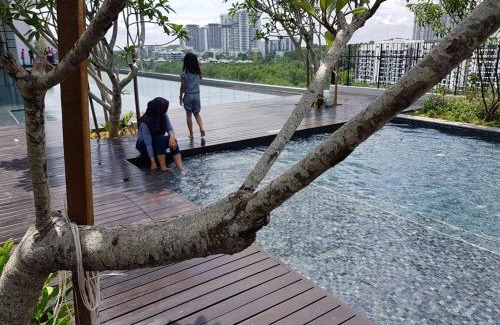Cyberjaya Apartment | MyCozySOHO with Excellent Swimming Pool View