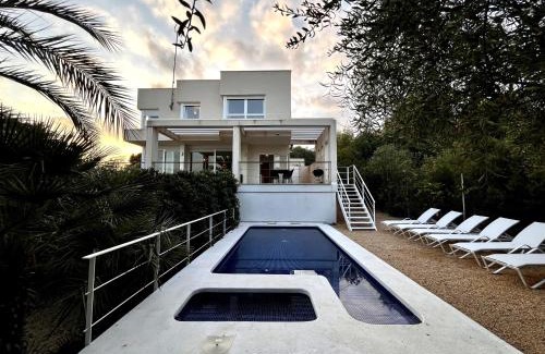 Coveta Fuma Villa | Myflats Villa Sea Cove