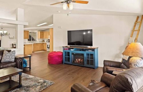 Clarkdale House | Myrinn – Red Rock View & Game Room Peaceful Escape