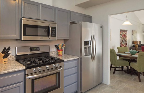 West Sedona Condo | Myrinn - Serene Patio Retreat, Pool, Nearby Trails