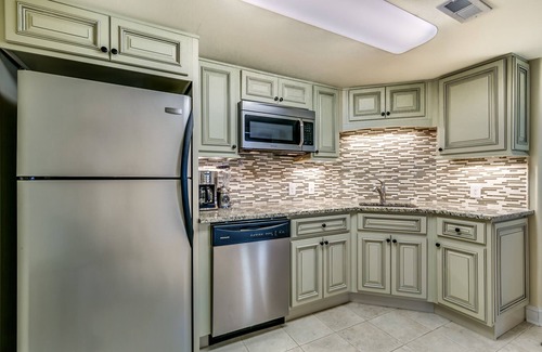 Myrtle Beach House | Myrtle Beach Home on the Ocean! Two Master BRs! Balcony! Pool & Spa! Pool Table!