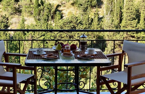 Dhrakata Apartment | Myrtos Cottages Thalia