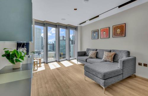 Stratford and New Town Apartment | MySquare One Bedroom Serviced Apartment in Stratford