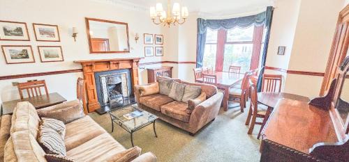 Inverness City Centre House | mySTAYINN Melrose Villa