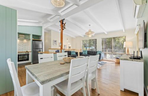 Mystery Bay House | Mystery Bay Retreat