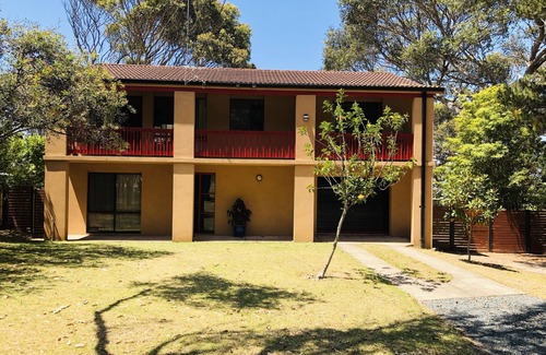 Mystery Bay House | Mystery Bay Seaviews