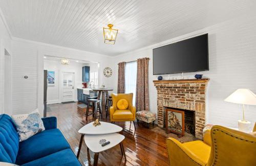 Port St. Joe House | Mystic Moon- family friendly fenced yard pets welcome