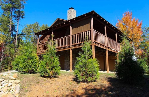 Townsend Cabin | “Mystical Moose” Log Cabin