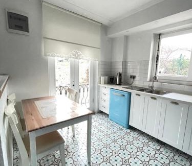 Ayvalik Apartment | MyWayCunda Crete