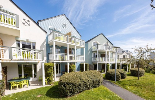 Courseulles-sur-Mer Apartment | Némo - Appartement avec Terrasse