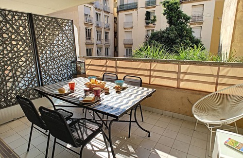 Carre d'Or Apartment | N&J - PALAIS MEDITERRANEE TERRASSE - Close sea