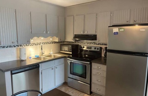 Ash Condo | N. Ocean Blvd; Cherry Grove - Steps from the beach