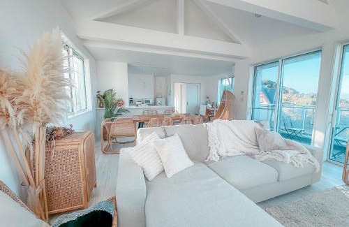 Isumi Villa | N vacation stay サウナ導入 海を見ながらバーベキュー可能 リゾートインテリアの一軒家