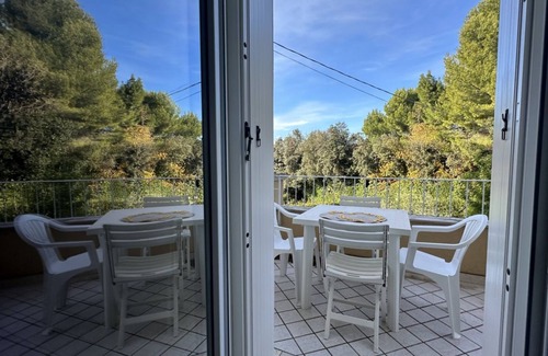 Sirolo Apartment | N185 - Numana, wonderful three-room apartment with terrace and swimming pool