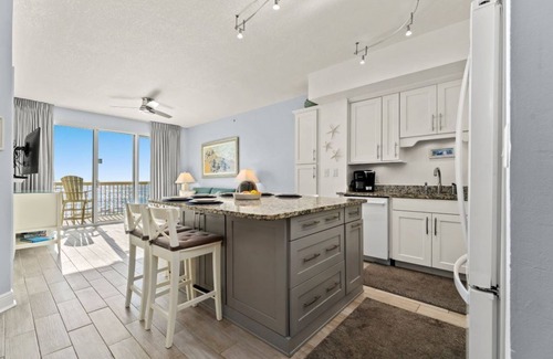 Miramar Beach Condo | n605 Celadon Beach Gulf Views1BR/2BA, Custom QueenBunk Room, FREE Beach Service!