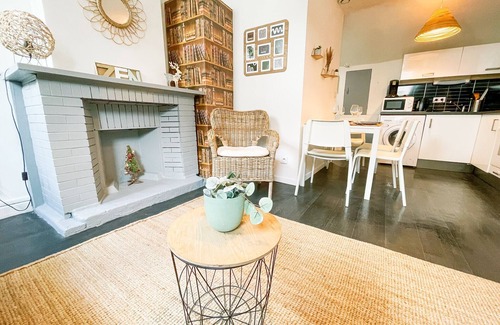 Secteur 2 Apartment | #N9 | Le Champo 🍀| T3 close to the centre | 2 bedrooms