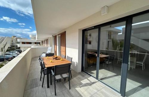 Beziers Apartment | Naïa Coud