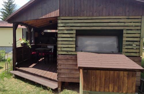 Hnacov Resort | Nad rybníkem Hnačov - rodinný rekreační areál