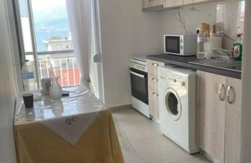 Gefira Mpania Apartment | Nafpaktos Apartment (1 min from Psani beach and balcony with sea view)