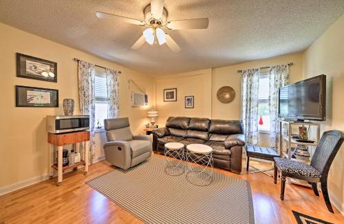 Nags Head Apartment | Nags Head Apt with Patio - half Mile Walk to Beach!
