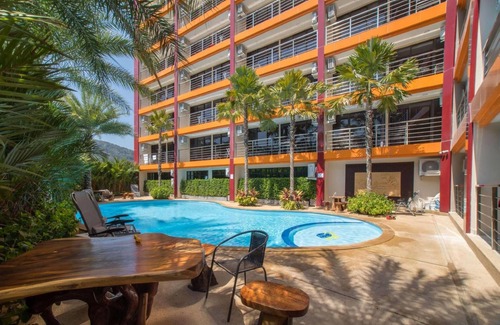 Nai Harn Apartment | Nai Harn spacious studio, great amenities!