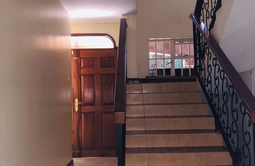 Nairobi Villa | Nairobi Luxe Villa!