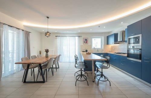 Kinosargous Apartment | Nalex Acropolis Bliss by Greece Apartments