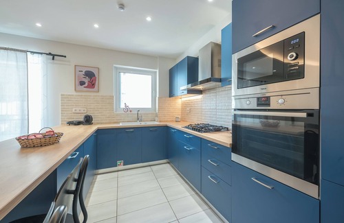 Kinosargous Apartment | Nalex Acropolis Bliss by Greece Apartments