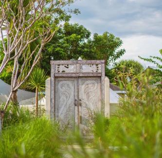 Mushroom Bay Apartment | Naluna Lembongan