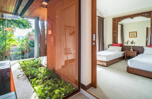 Wichit Villa | Nam Bo Villa by Lofty - Oceanfront private pool villa with maid and cook
