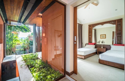 Wichit Villa | Nam Bo Villa by Lofty - Oceanfront private pool villa with maid and cook