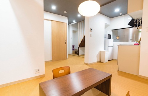 Naniwa House | Namba 1 station 2 minutes direct flight to Kan - BIJOU SUITES NAGOMI/Osaka Ōsaka