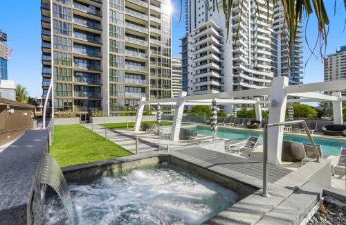Broadbeach Apartment | Nami at Avani - Resort Comfort near Beach and Casino