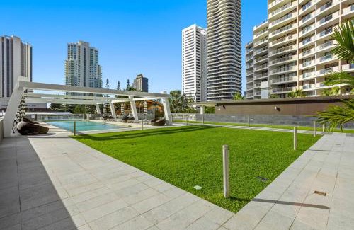 Broadbeach Apartment | Nami at Avani - Resort Comfort near Beach and Casino