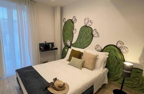 Villagonia House | Namuri Luxury Rooms