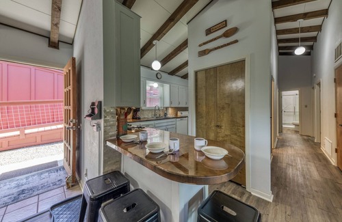 Alto House | Nana and Papa's Mountain Retreat