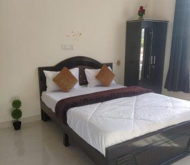 Chikkaballapur House | Nandi Skandagiri Guest House