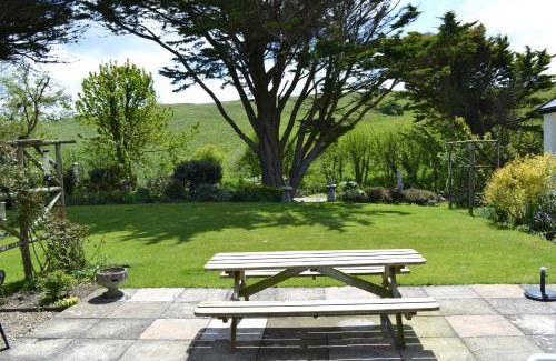 Newquay House | Nanis