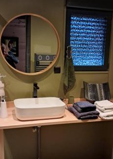 Medis House | Nanouchka