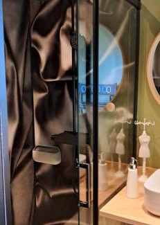 Medis House | Nanouchka