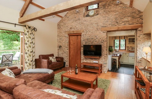 Llanwrda Cottage | NANT GLAS, family friendly, character holiday cottage in Lampeter
